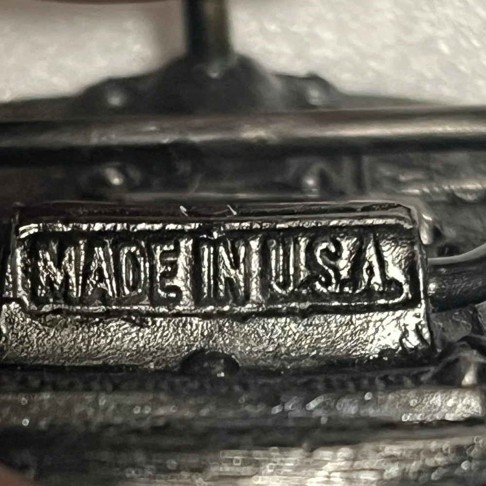 Vintage MM United Chicago Fire Truck Belt Buckle Solid Metal USA 1983 D1341